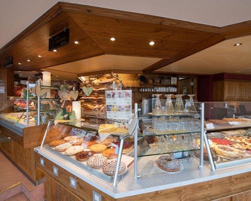 OldSMUGGLER  Café - Bistro - Brotshop