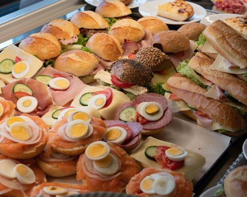 OldSMUGGLER  Café - Bistro - Brotshop